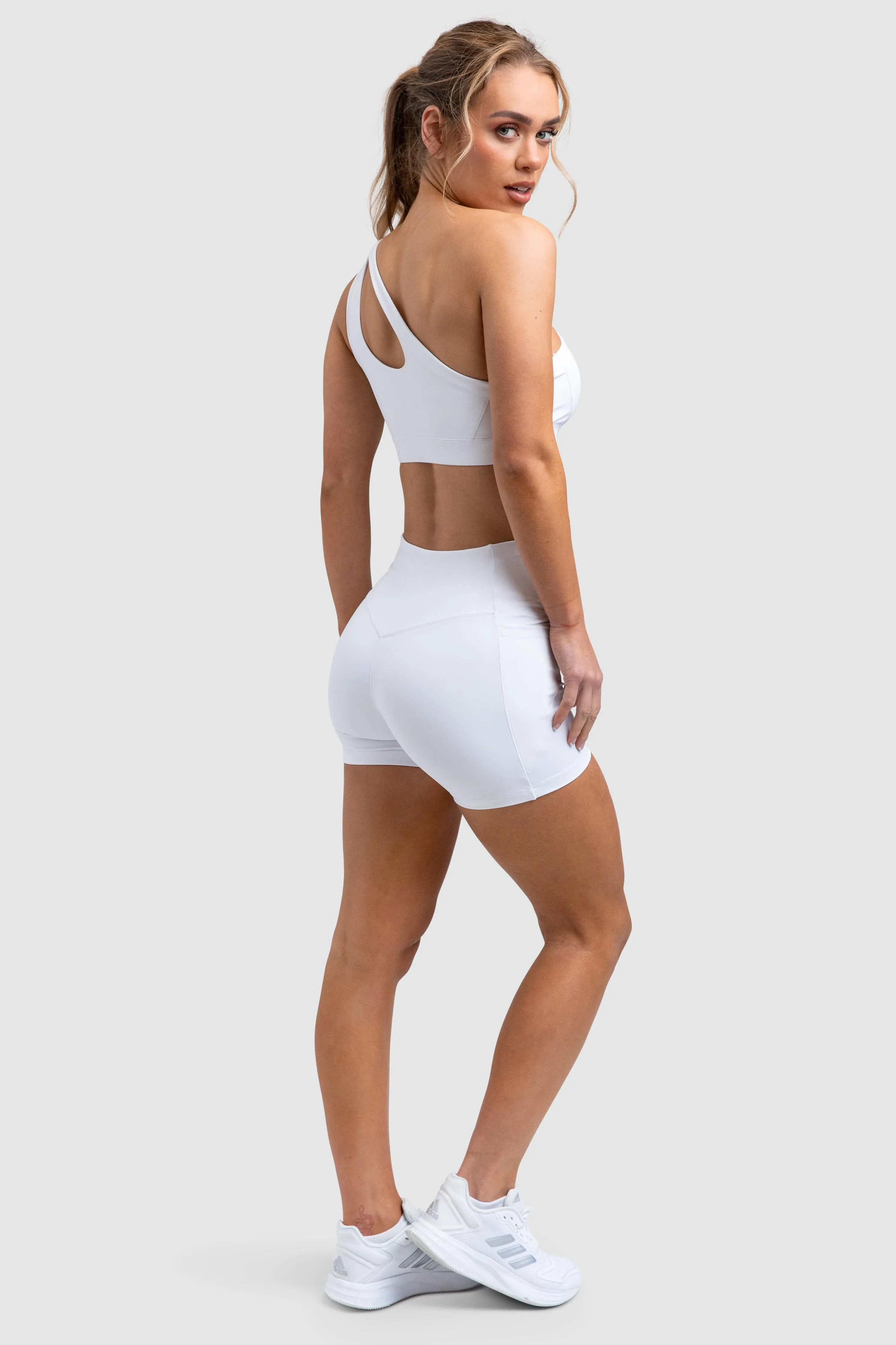 Desire Shorts - White