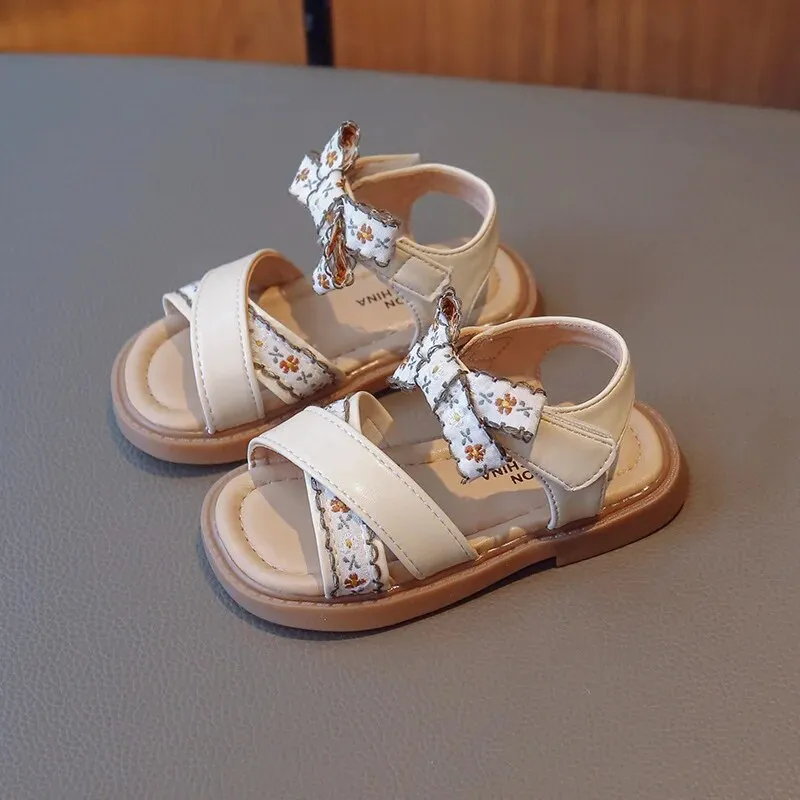 Embroidery Children's Girls Sandals with Flower Print - Casual Shoes G05052