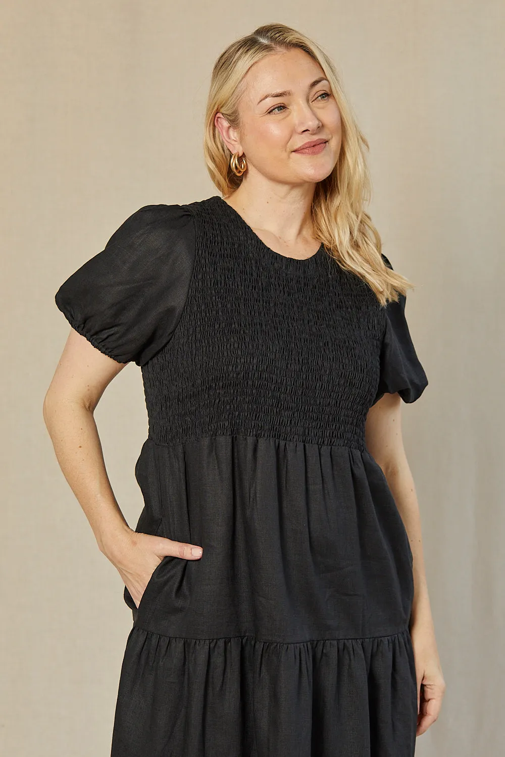 Minden Linen Shirred Short Sleeve Dress in Black