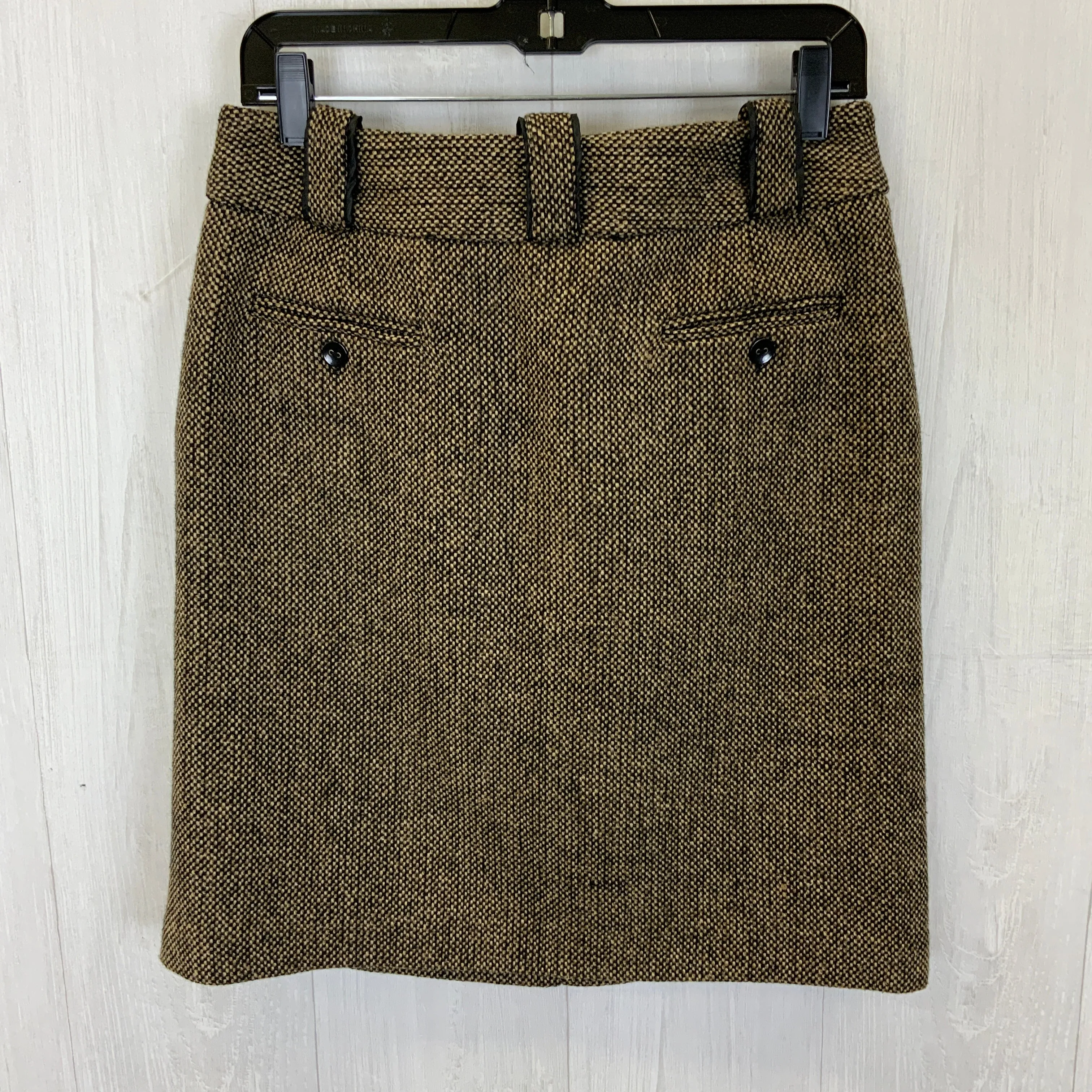 Skirt Mini & Short By British Khaki  Size: M